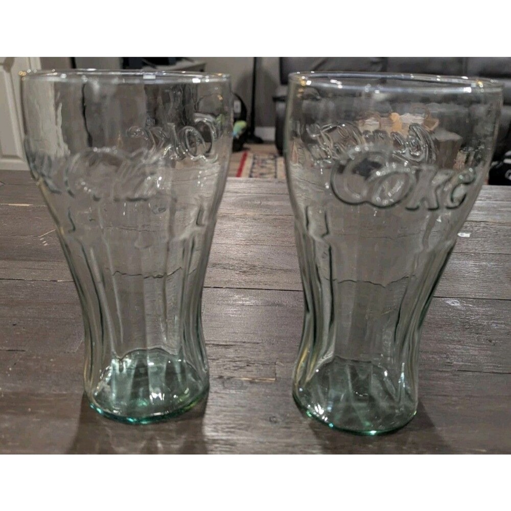 Coca-Cola Vintage Green Tint Drinking Glass‎ 8” tall。rare